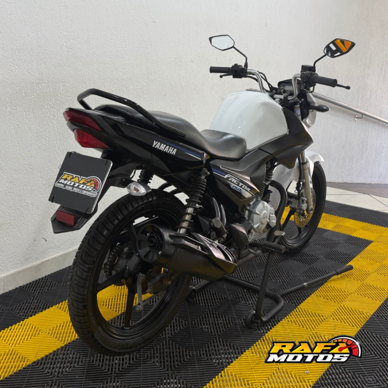 YAMAHA YBR 150 - Foto