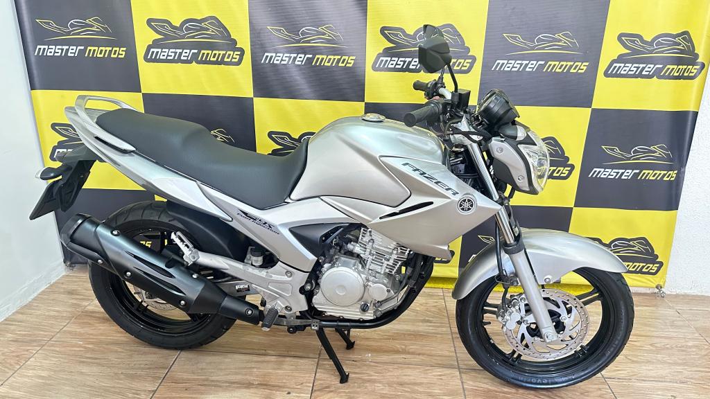 YAMAHA YS Fazer 250