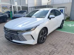 BYD King 1.5 16V 4P GL DM-I PHEV AUTOM�TICO