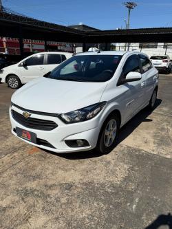 CHEVROLET Onix Hatch 1.4 4P FLEX LT AUTOMTICO
