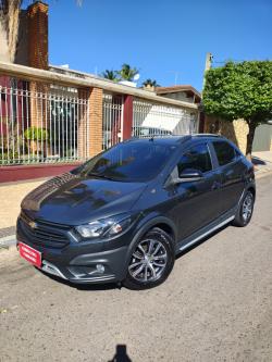 CHEVROLET Onix Hatch 1.4 4P FLEX ACTIV AUTOMTICO