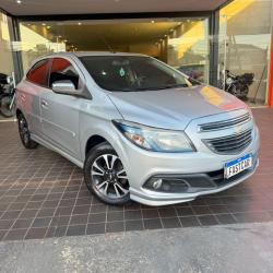 CHEVROLET Onix Hatch 1.4 4P FLEX LTZ AUTOMÁTICO CHEVROLET Onix Hatch 1.4 4P FLEX LTZ AUTOMÁTICO