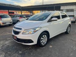 CHEVROLET Onix Hatch 1.0 4P FLEX LT