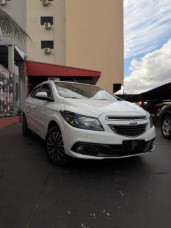 CHEVROLET Onix Hatch 1.0 4P FLEX LT