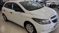 CHEVROLET Onix Hatch 1.0 4P FLEX JOY