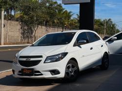 CHEVROLET Onix Hatch 1.0 4P FLEX JOY