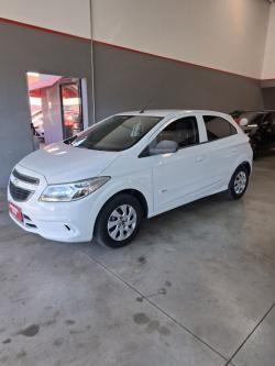 CHEVROLET Onix Hatch 1.0 4P FLEX LT