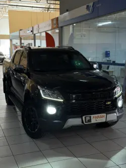 CHEVROLET S10 2.8 12V HIGH COUNTRY CABINE DUPLA 4X4 TURBO DIESEL AUTOMÁTICO