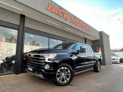 CHEVROLET Silverado 5.3 V8 1500 HIGH COUNTRY CABINE DUPLA 4X4 AUTOMÁTICO CHEVROLET Silverado 5.3 V8 1500 HIGH COUNTRY CABINE DUPLA 4X4 AUTOMÁTICO