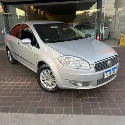 FIAT Linea 1.8 16V 4P FLEX ESSENCE DUALOGIC AUTOMATIZADO