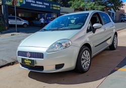 FIAT Punto 1.4 4P ATTRACTIVE FLEX