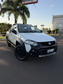 FIAT Strada 1.8 16V FLEX ADVENTURE LOCKER CABINE ESTENDIDA