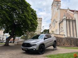 FIAT Toro 1.3 16V 4P FLEX 270 TURBO VOLCANO AUTOMÁTICO