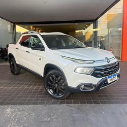 FIAT Toro 2.0 16V 4P VOLCANO 4WD TURBO DIESEL AUTOMÁTICO FIAT Toro 2.0 16V 4P VOLCANO 4WD TURBO DIESEL AUTOMÁTICO