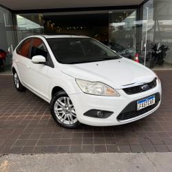 FORD Focus Hatch 2.0 16V 4P GHIA AUTOM�TICO