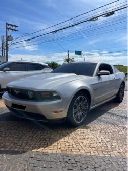 FORD Mustang 5.0 V8 24V GT PREMIUM COUP�