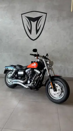 HARLEY DAVIDSON Softail Fat Bob 1800
