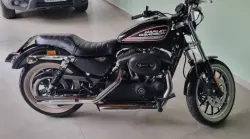 HARLEY DAVIDSON Sportster XL 883 R