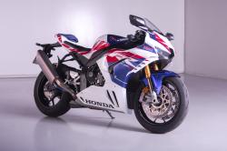 HONDA CBR 1000 RR FIRE BLADE