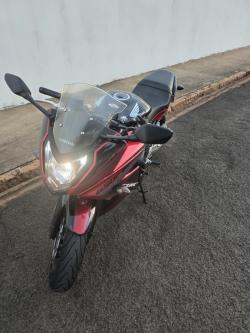HONDA CBR 650 F 