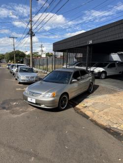 HONDA Civic 1.7 16V 4P LX