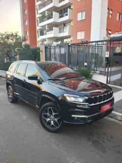 JEEP Commander 2.2 TURBO DIESEL OVERLAND 4X4 AUTOM�TICO AT9