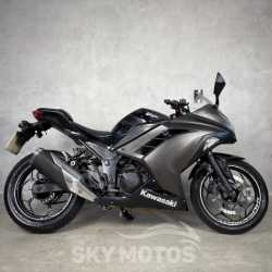 KAWASAKI Ninja 300 