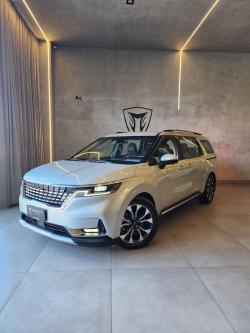KIA Carnival 3.5 V6 4P EX
