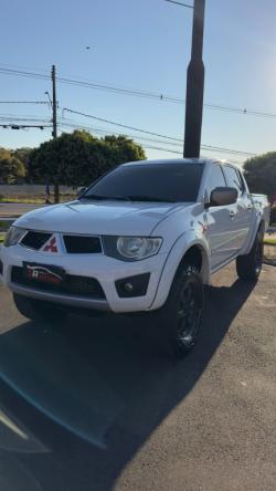 MITSUBISHI L 200 Triton 3.5 V6 HPE 4X4 FLEX CABINE DUPLA AUTOM�TICO