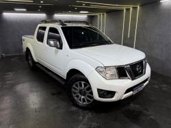 NISSAN Frontier 2.5 SL 4X4 TURBO DIESEL CABINE DUPLA AUTOMÁTICO