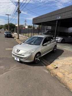 PEUGEOT 207 Hatch 1.4 XR FLEX