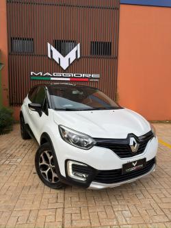 RENAULT Captur 1.6 16V 4P FLEX SCE INTENSE X-TRONIC CVT