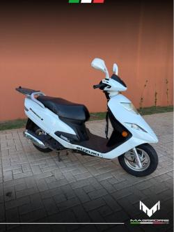 SUZUKI Burgman 125 