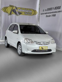 TOYOTA Etios Hatch 1.5 16V 4P FLEX XS
