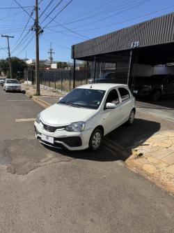 TOYOTA Etios Hatch 1.3 16V 4P FLEX X