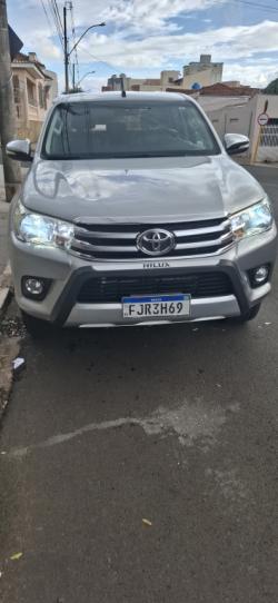 TOYOTA Hilux Caminhonete 2.7 16V 4P SRV FLEX 4X4  CABINE DUPLA AUTOM�TICO