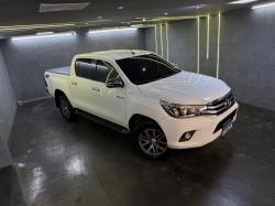 TOYOTA Hilux Caminhonete 2.8 16V SRX 4X4 TURBO DIESEL CABINE DUPLA AUTOM�TICO