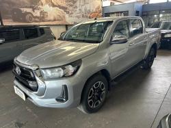 TOYOTA Hilux Caminhonete 2.8 16V SRV 4X4 DIESEL CABINE DUPLA AUTOM�TICO