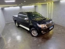 TOYOTA Hilux Caminhonete 3.0 4P 4X4 SRV TURBO DIESEL CABINE DUPLA AUTOM�TICO
