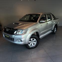 TOYOTA Hilux Caminhonete 3.0 4P 4X4 SRV TURBO DIESEL CABINE DUPLA AUTOM�TICO