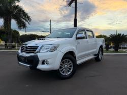 TOYOTA Hilux Caminhonete 3.0 4P 4X4 SRV TURBO DIESEL CABINE DUPLA AUTOM�TICO