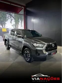 TOYOTA Hilux Caminhonete 2.8 16V SRV 4X4 DIESEL CABINE DUPLA AUTOM�TICO