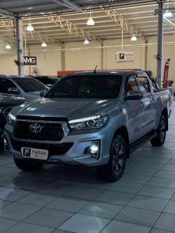 TOYOTA Hilux Caminhonete 2.8 16V SRX 50 ANOS 4X4 TURBO DIESEL CABINE DUPLA AUTOMÁTICO