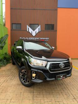 TOYOTA Hilux Caminhonete 2.8 16V SRV 4X4 DIESEL CABINE DUPLA AUTOM�TICO