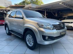 TOYOTA Hilux SW4 2.7 16V 4P SR AUTOM�TICO