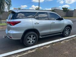 TOYOTA Hilux SW4 2.7 16V 4P FLEX SRV 7 LUGARES AUTOM�TICO
