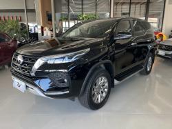 TOYOTA Hilux SW4 2.8 16V 4P SRX 4X4 7 LUGARES TURBO DIESEL AUTOMTICO