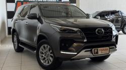 TOYOTA Hilux SW4 2.8 16V 4P SRX 4X4 7 LUGARES TURBO DIESEL AUTOM�TICO