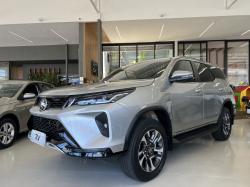 TOYOTA Hilux SW4 2.8 16V 4P SRX PLATINUM 4X4 7 LUGARES TURBO DIESEL AUTOM�TICO