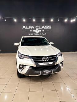 TOYOTA Hilux SW4 2.8 16V 4P SRX 4X4 7 LUGARES TURBO DIESEL AUTOM�TICO